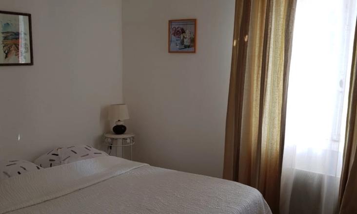 Room in the winegrower's gîte le Merlot, rented at Château Borie Neuve in the Aude